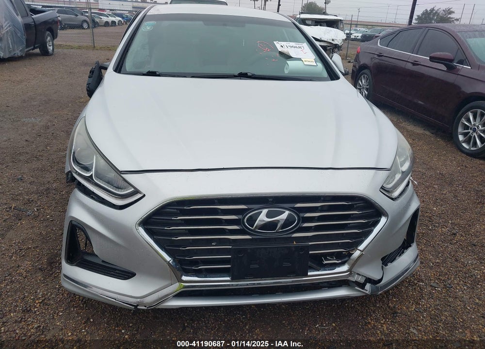 2018 HYUNDAI SONATA VIN: 5NPE24AF6JH612413