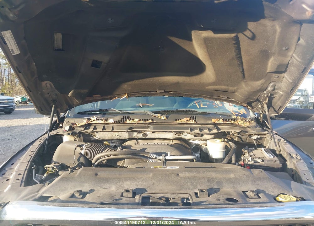 2014 RAM 3500 SLT VIN: 3C63RRHJ1EG270028