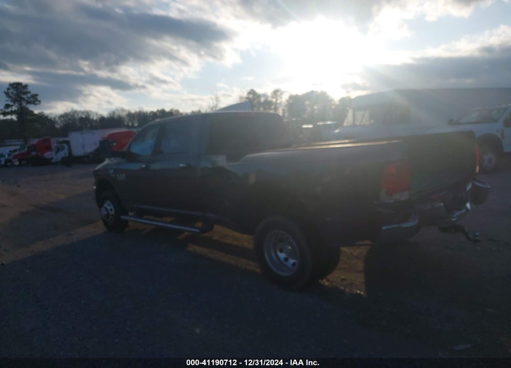 2014 RAM 3500 SLT VIN: 3C63RRHJ1EG270028