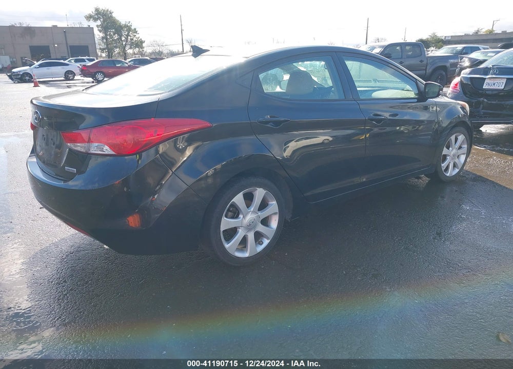 2013 HYUNDAI ELANTRA LIMITED VIN: 5NPDH4AE7DH440639