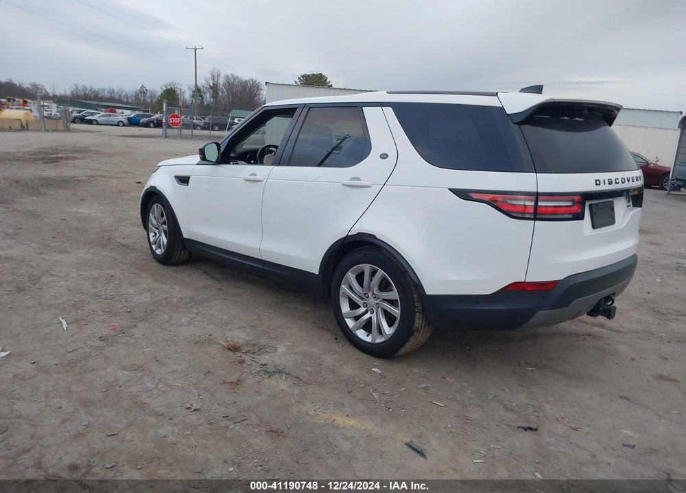 2017 LAND ROVER DISCOVERY HSE LUXURY VIN: SALRHBBV2HA045444
