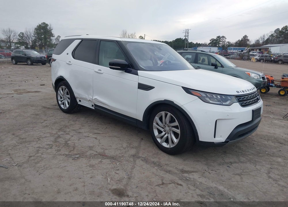 2017 LAND ROVER DISCOVERY HSE LUXURY VIN: SALRHBBV2HA045444