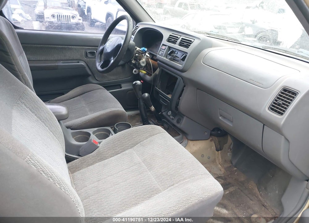 1998 NISSAN FRONTIER SE/XE VIN: 1N6DD26Y3WC344795