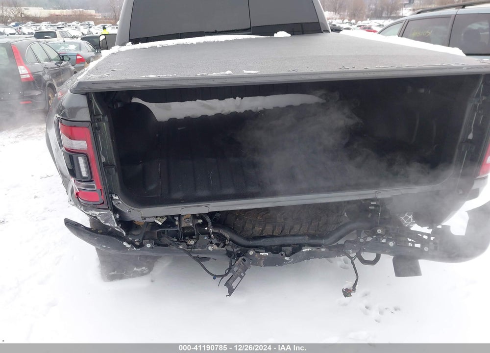 2022 RAM 1500 VIN: 1C6SRFU99NN334099