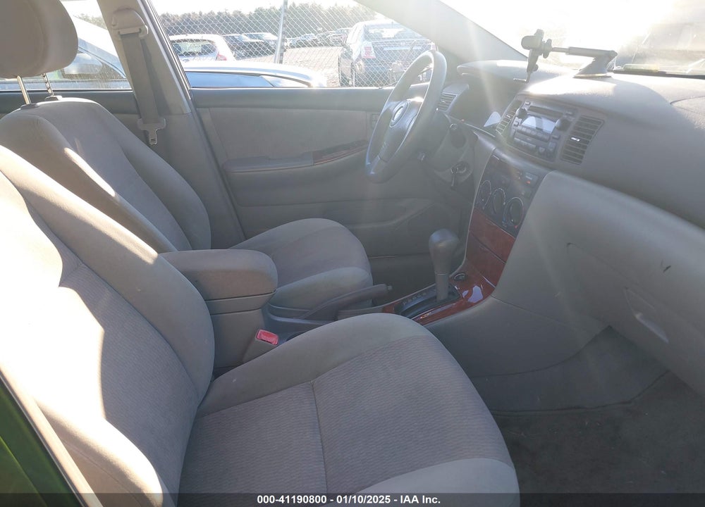 2008 TOYOTA COROLLA LE VIN: 2T1BR32E18C933738
