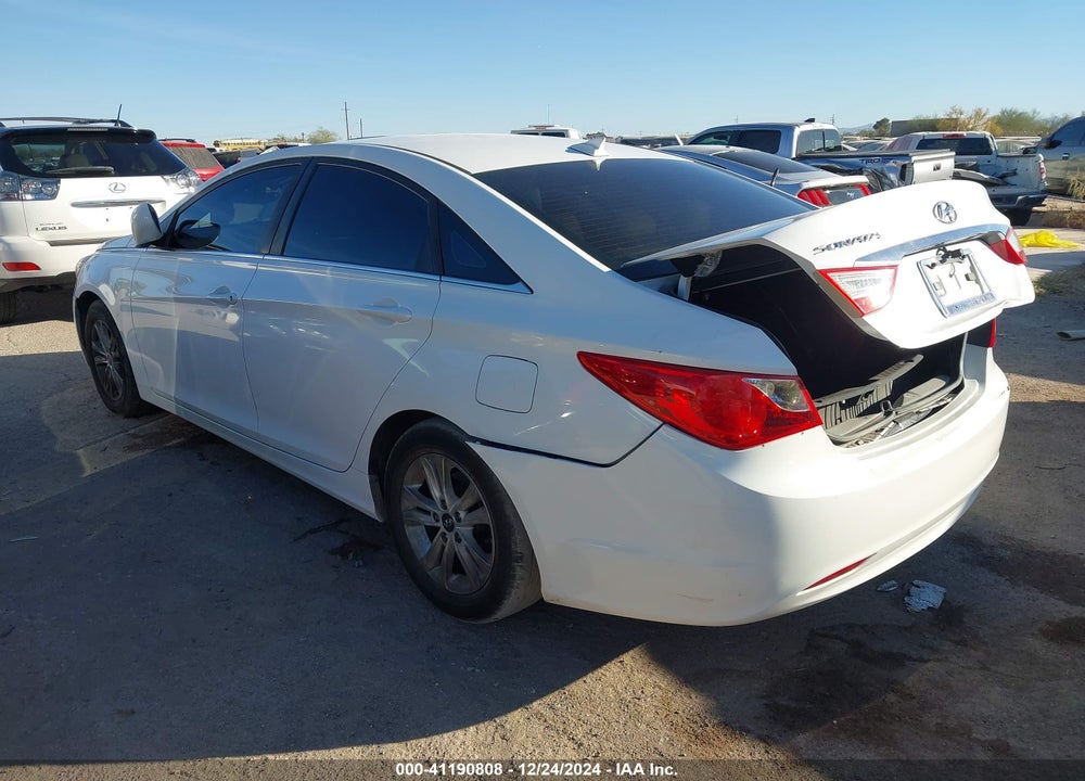 2013 HYUNDAI SONATA VIN: 5NPEB4AC5DH631593