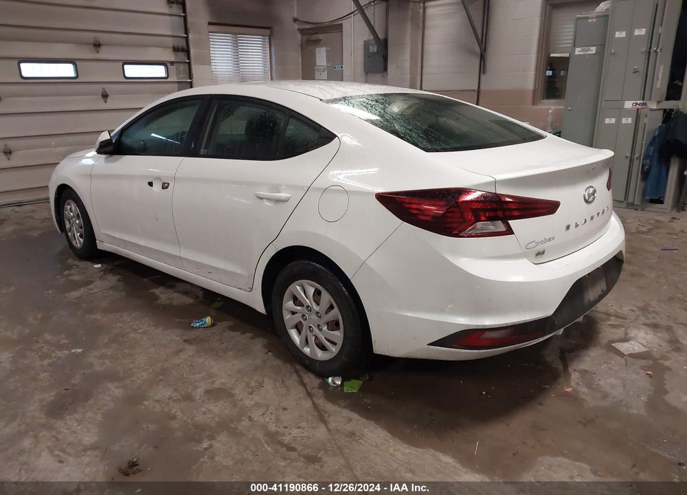 2019 HYUNDAI ELANTRA SE VIN: 5NPD74LF6KH423997