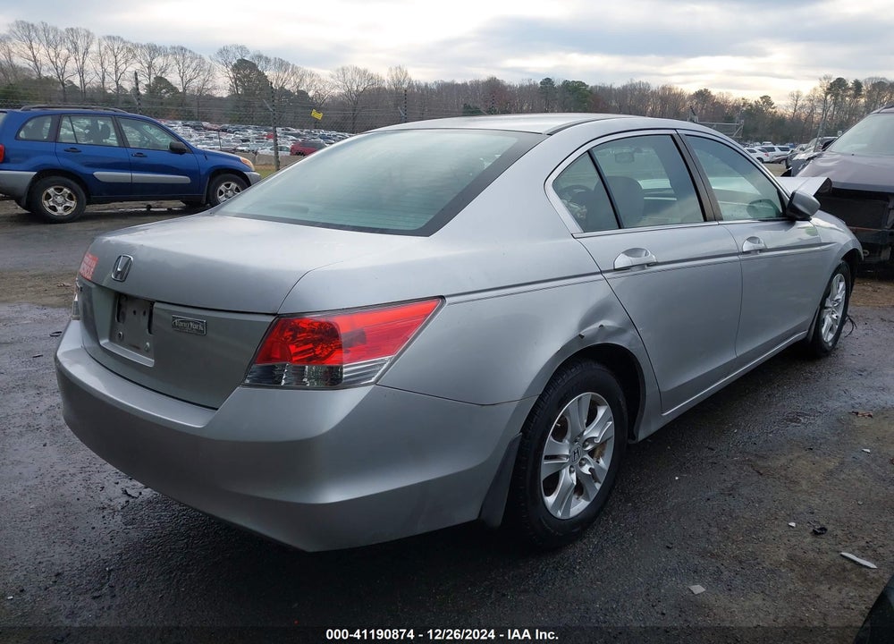 2008 HONDA ACCORD 2.4 LX-P VIN: 1HGCP264X8A139039