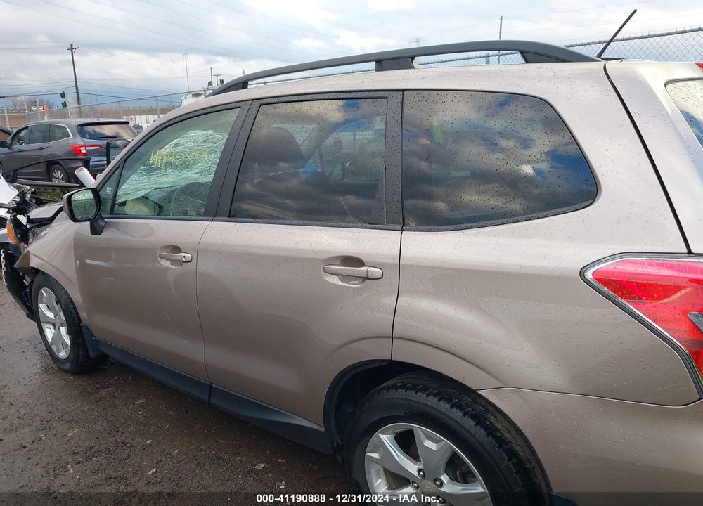 2014 SUBARU FORESTER 2.5I PREMIUM VIN: JF2SJAECXEH495672