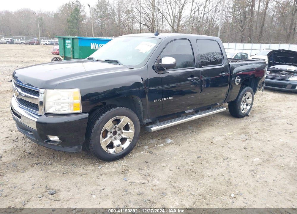 2011 CHEVROLET SILVERADO 1500 LT VIN: 3GCPCSE01BG268922