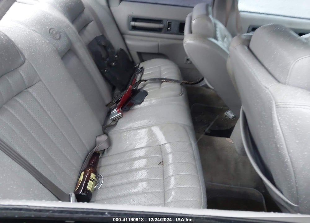 1996 CHEVROLET CAPRICE / IMPALA CLASSIC SS VIN: 1G1BL52P4TR177523