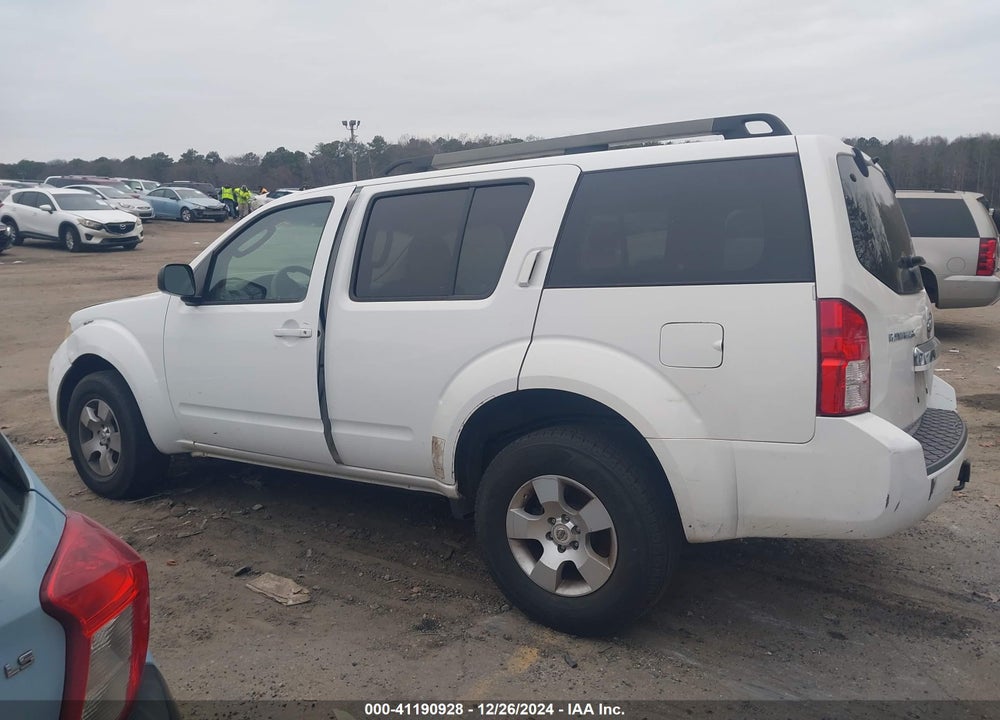 2011 NISSAN PATHFINDER VIN: 5N1AR1NN6BC631966