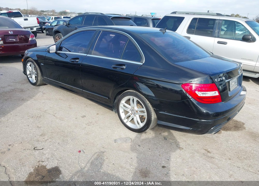 2012 MERCEDES-BENZ C 250 LUXURY/SPORT VIN: WDDGF4HB3CR223214