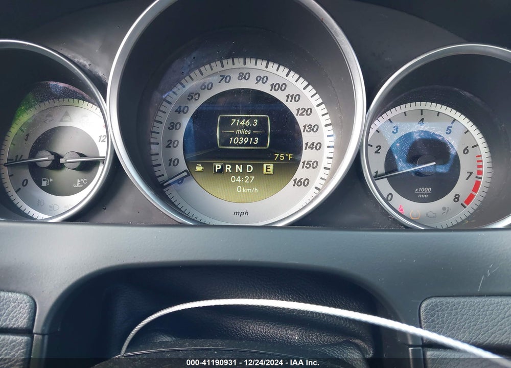 2012 MERCEDES-BENZ C 250 LUXURY/SPORT VIN: WDDGF4HB3CR223214