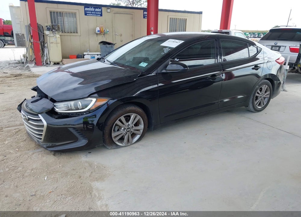2018 HYUNDAI ELANTRA VIN: KMHD84LFXJU610625