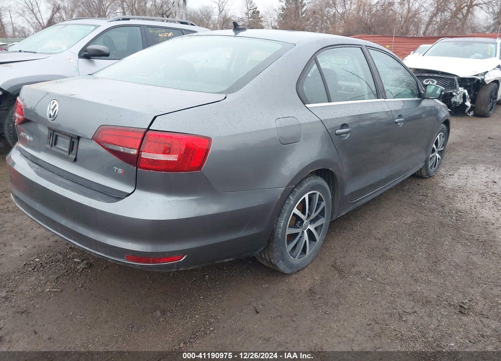 2017 VOLKSWAGEN JETTA VIN: 3VWDB7AJ8HM330275