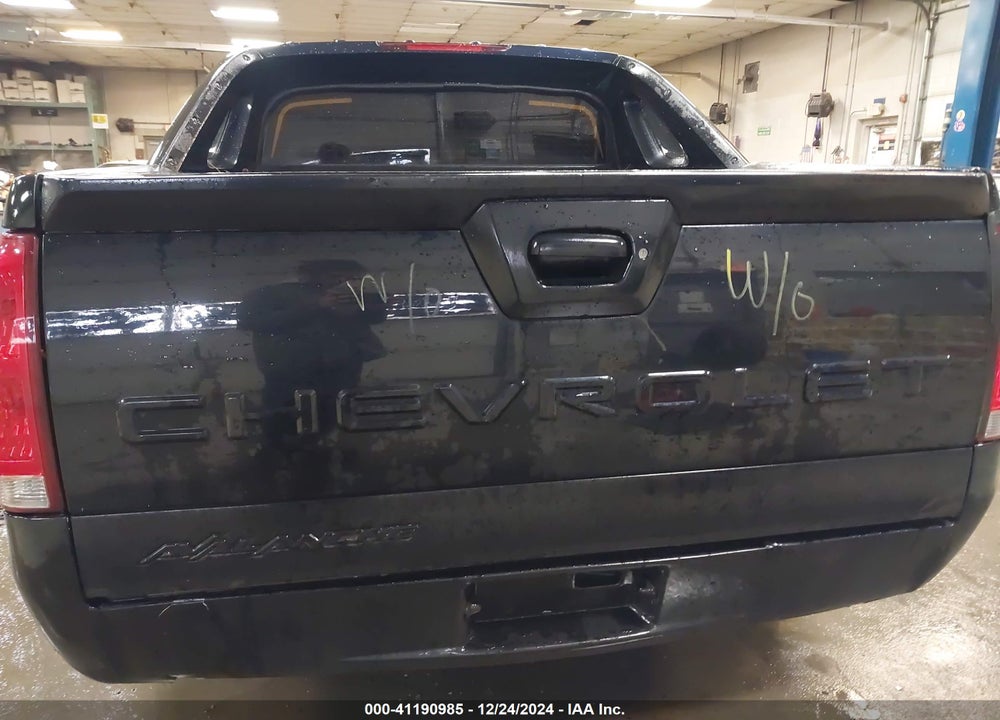 2004 CHEVROLET AVALANCHE 1500 VIN: 3GNEK12T04G300546