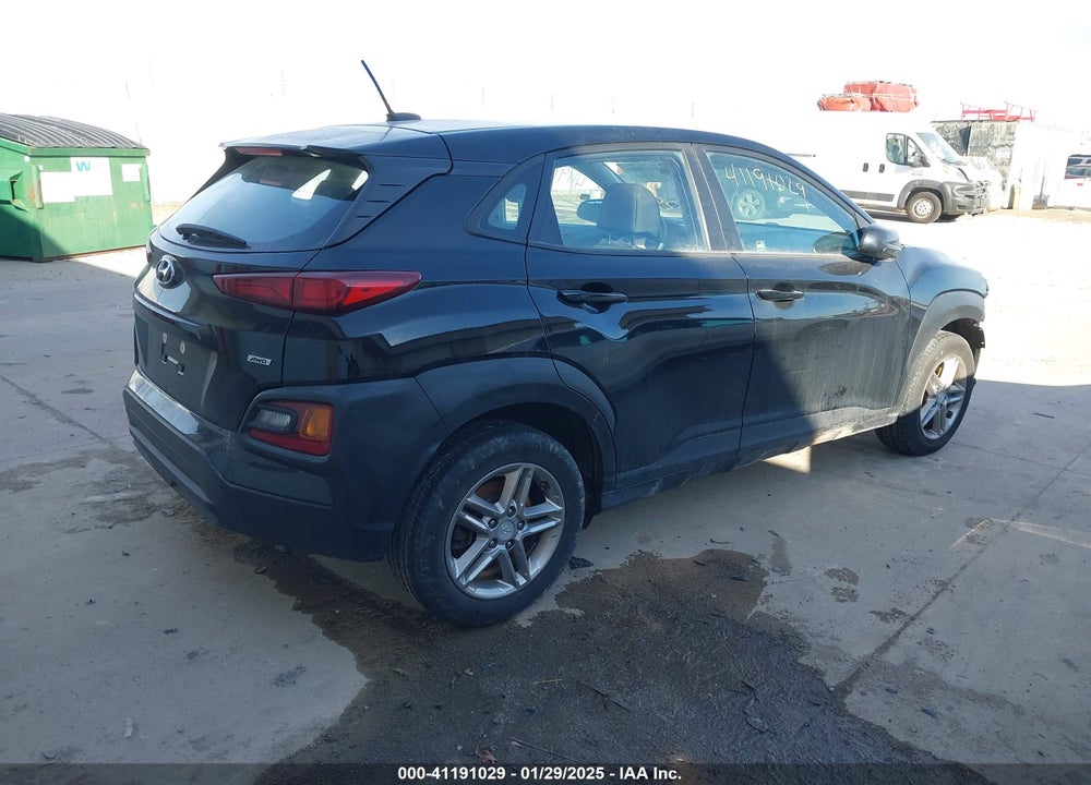 2018 HYUNDAI KONA SE VIN: KM8K1CAA1JU072474