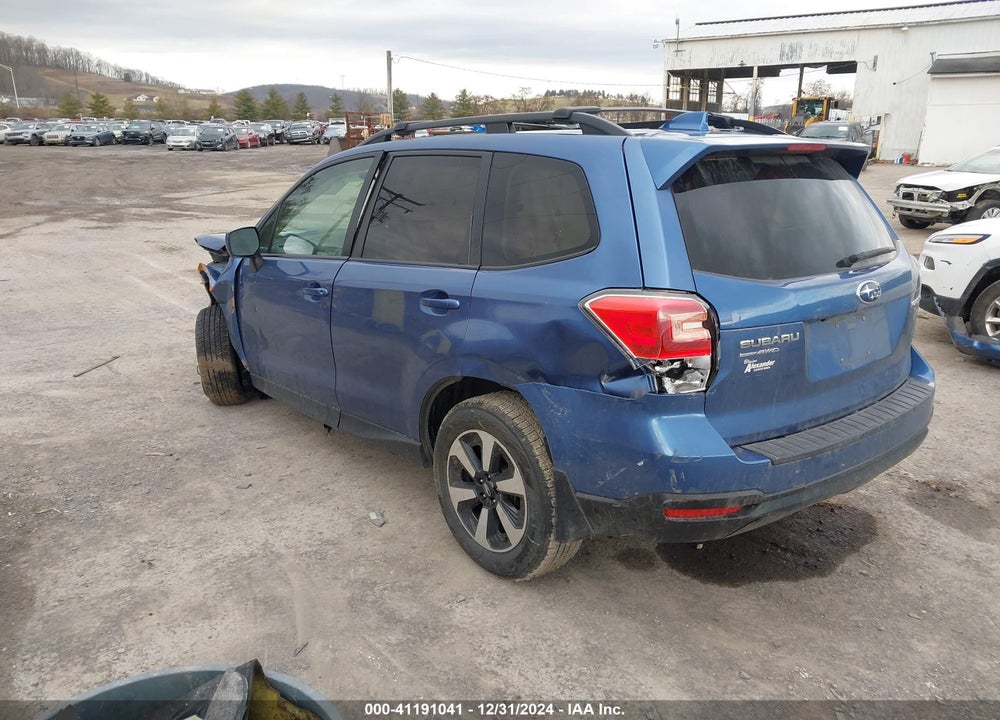 2018 SUBARU FORESTER 2.5I PREMIUM VIN: JF2SJAGC9JH578730