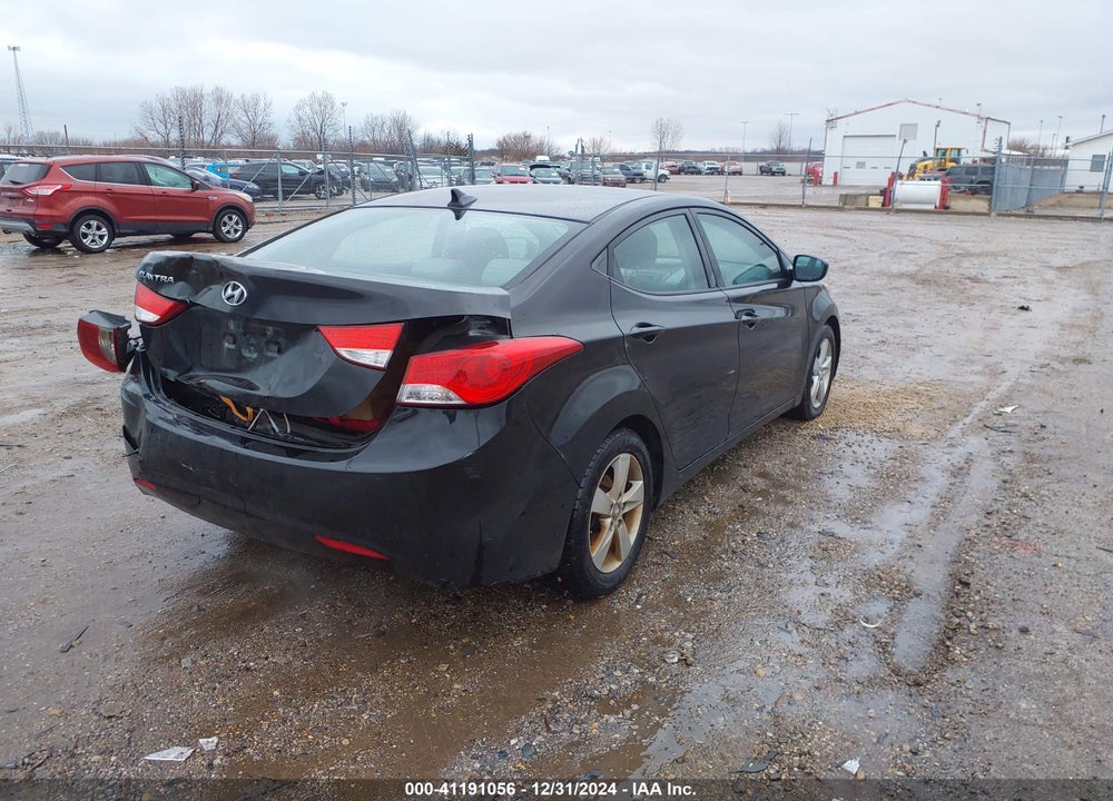 2013 HYUNDAI ELANTRA VIN: KMHDH4AE9DU738594