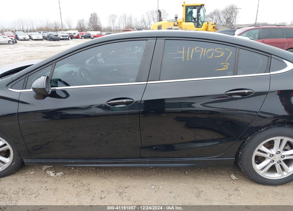 2017 CHEVROLET CRUZE VIN: 1G1BE5SM5H7160748