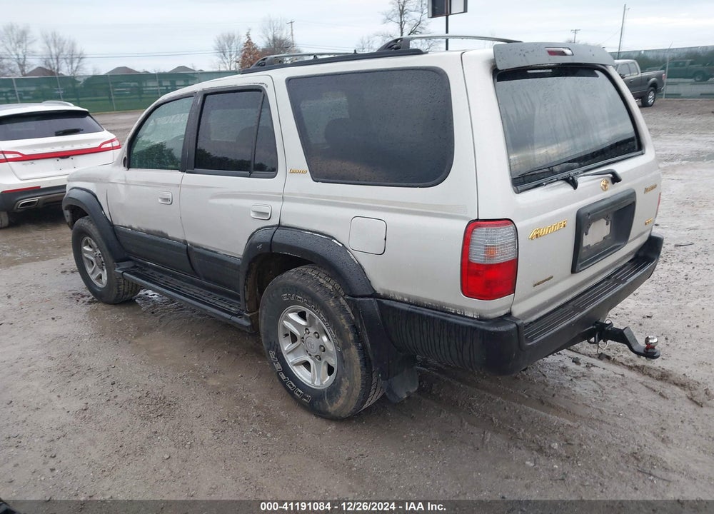 1999 TOYOTA 4RUNNER LIMITED V6 VIN: JT3GN87R7X0105748