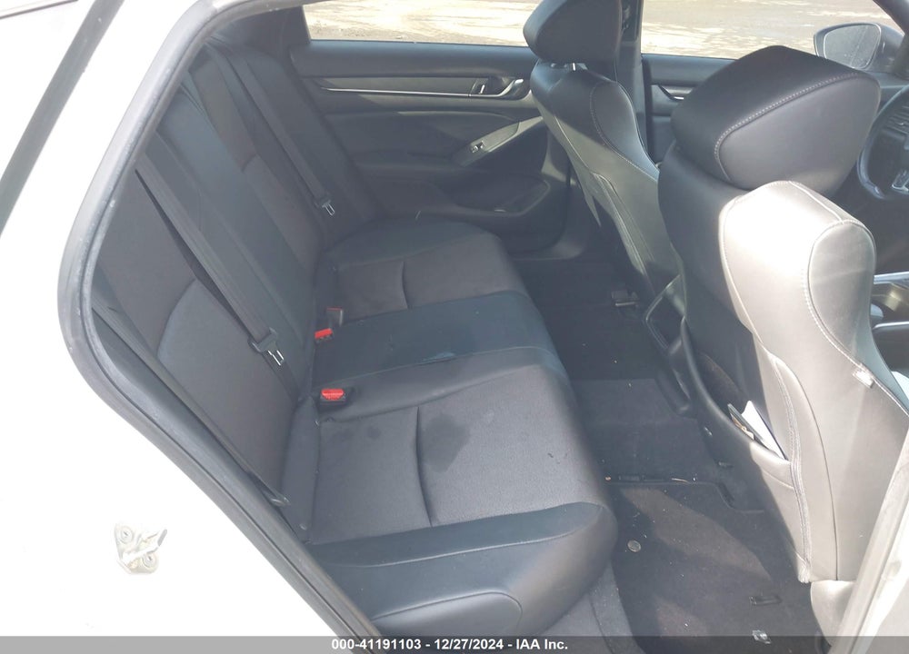 2019 HONDA ACCORD VIN: 1HGCV1E38KA100840
