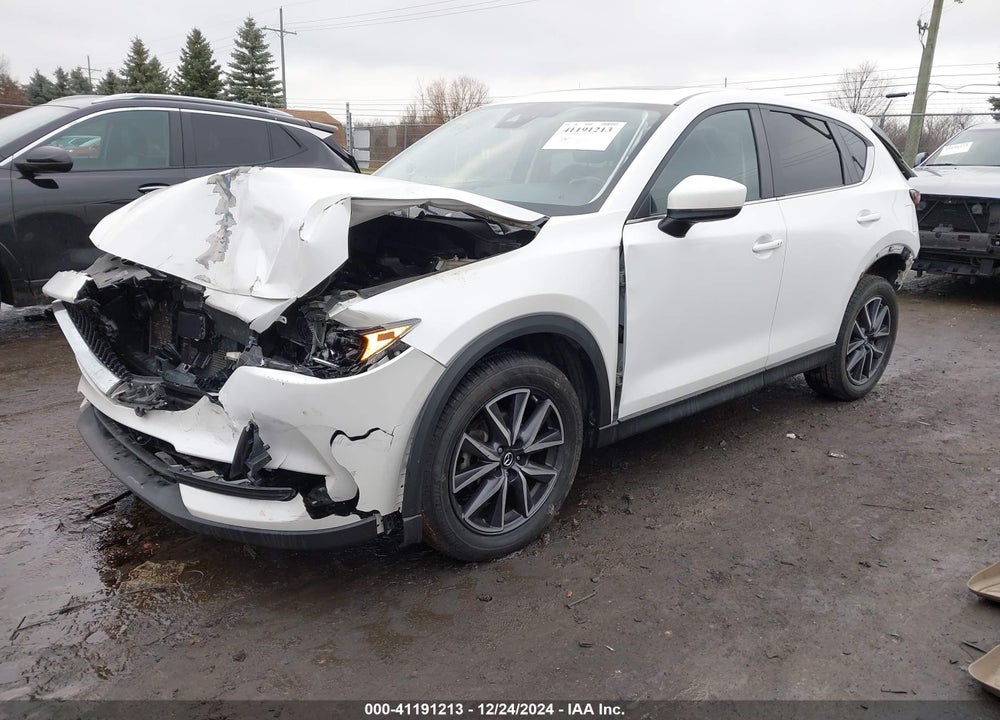 2018 MAZDA CX-5 TOURING VIN: JM3KFBCMXJ0331243
