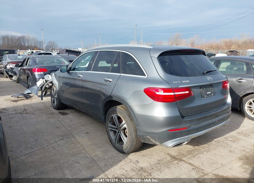2018 MERCEDES-BENZ GLC 300 4MATIC VIN: WDC0G4KB2JV111732