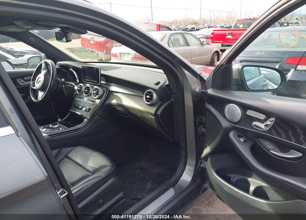 2018 MERCEDES-BENZ GLC 300 4MATIC VIN: WDC0G4KB2JV111732