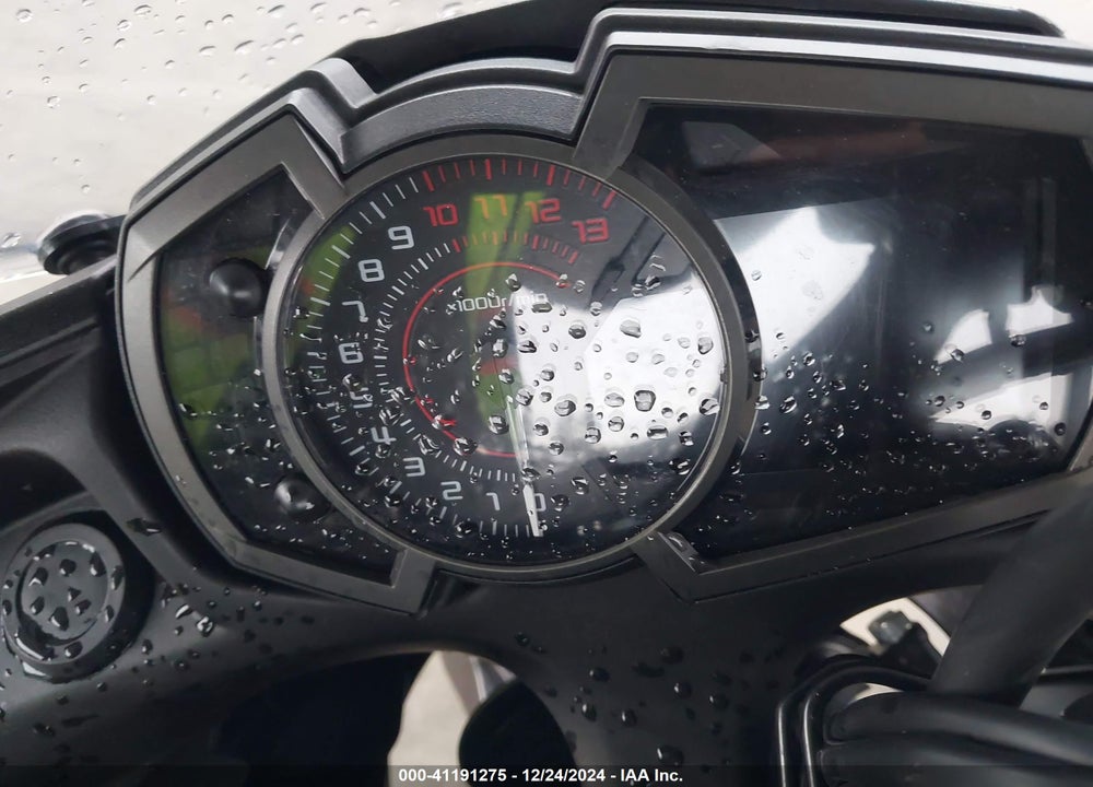 2019 KAWASAKI EX650 F VIN: JKAEXEK17KDA33445