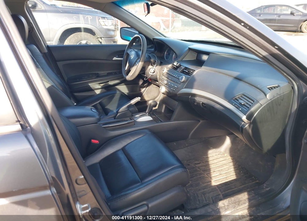 2011 HONDA ACCORD 2.4 SE VIN: 1HGCP2F69BA117087