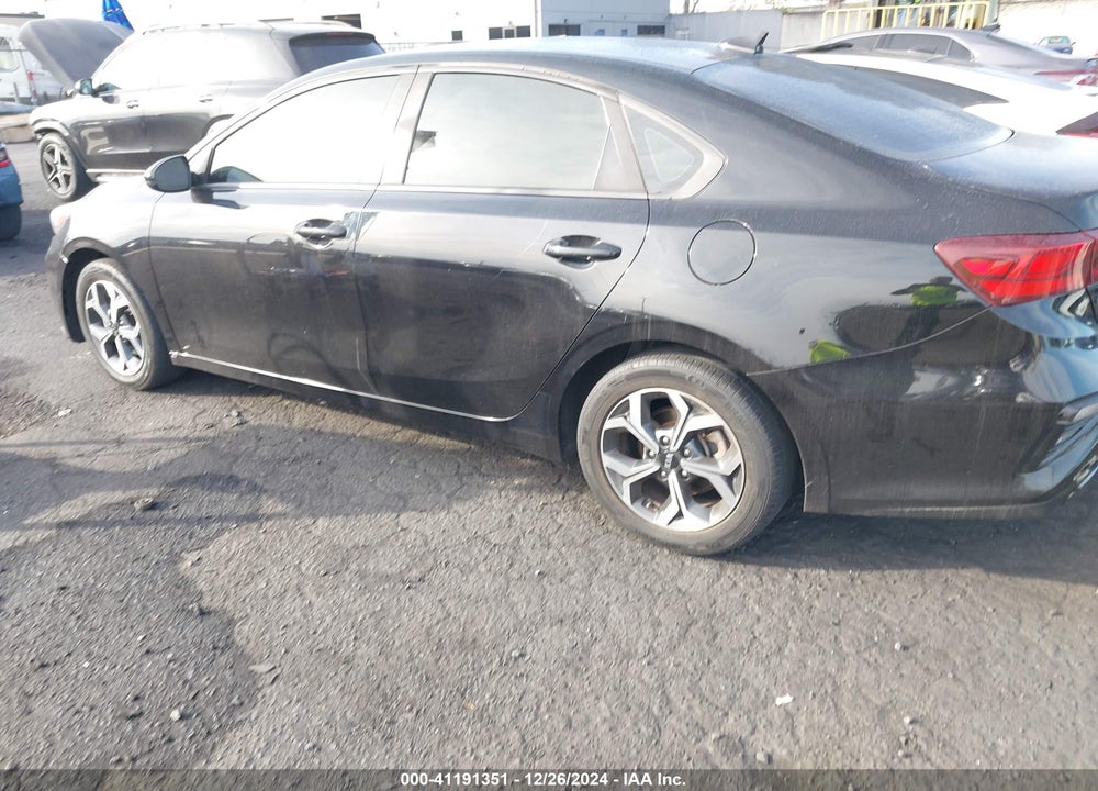2019 KIA FORTE VIN: 3KPF24AD4KE016645