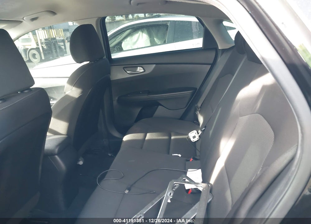 2019 KIA FORTE VIN: 3KPF24AD4KE016645
