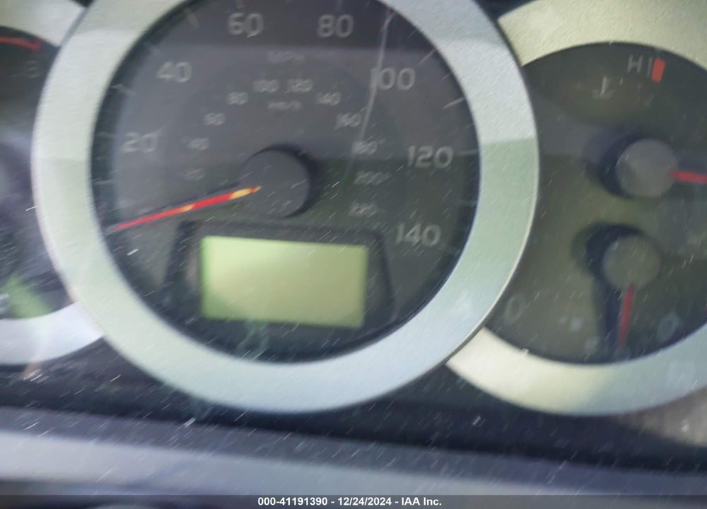 2011 TOYOTA RAV4 VIN: 2T3ZF4DV3BW085577