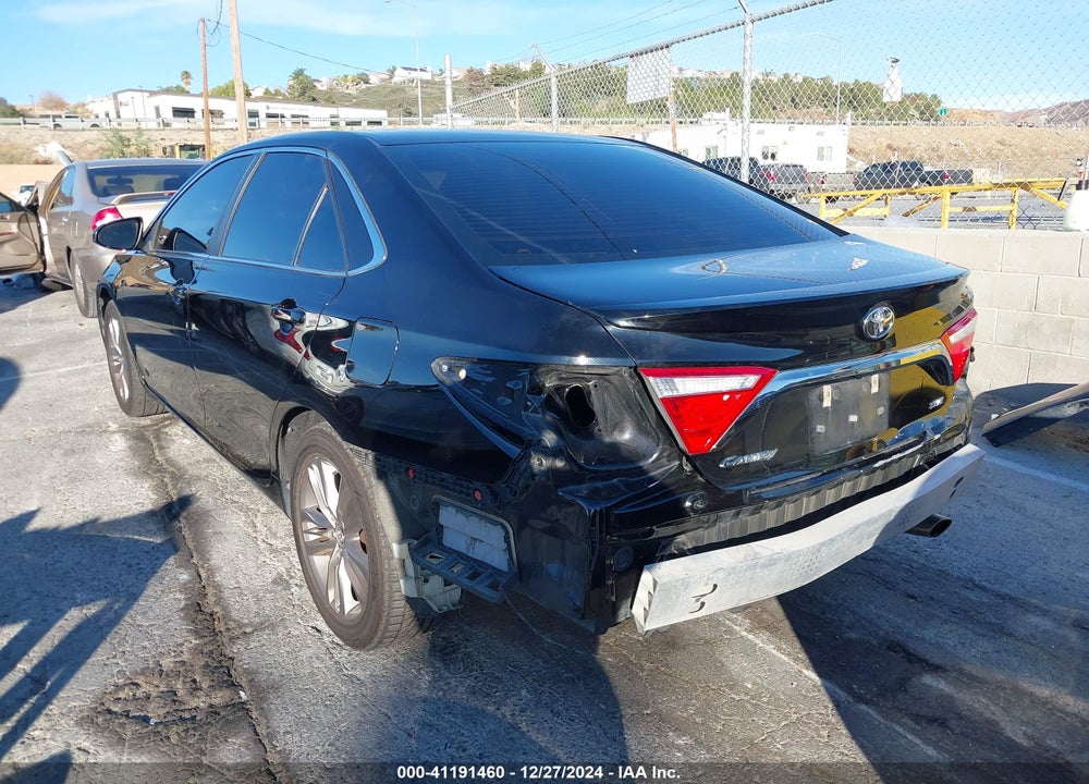 2015 TOYOTA CAMRY SE VIN: 4T1BF1FK9FU952711