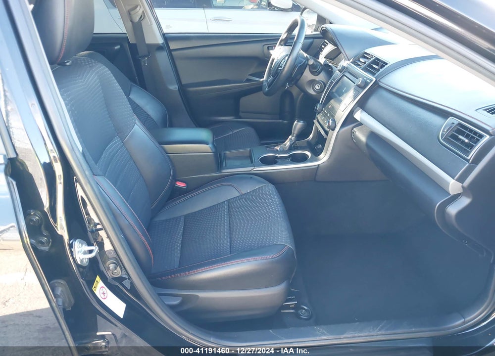 2015 TOYOTA CAMRY SE VIN: 4T1BF1FK9FU952711