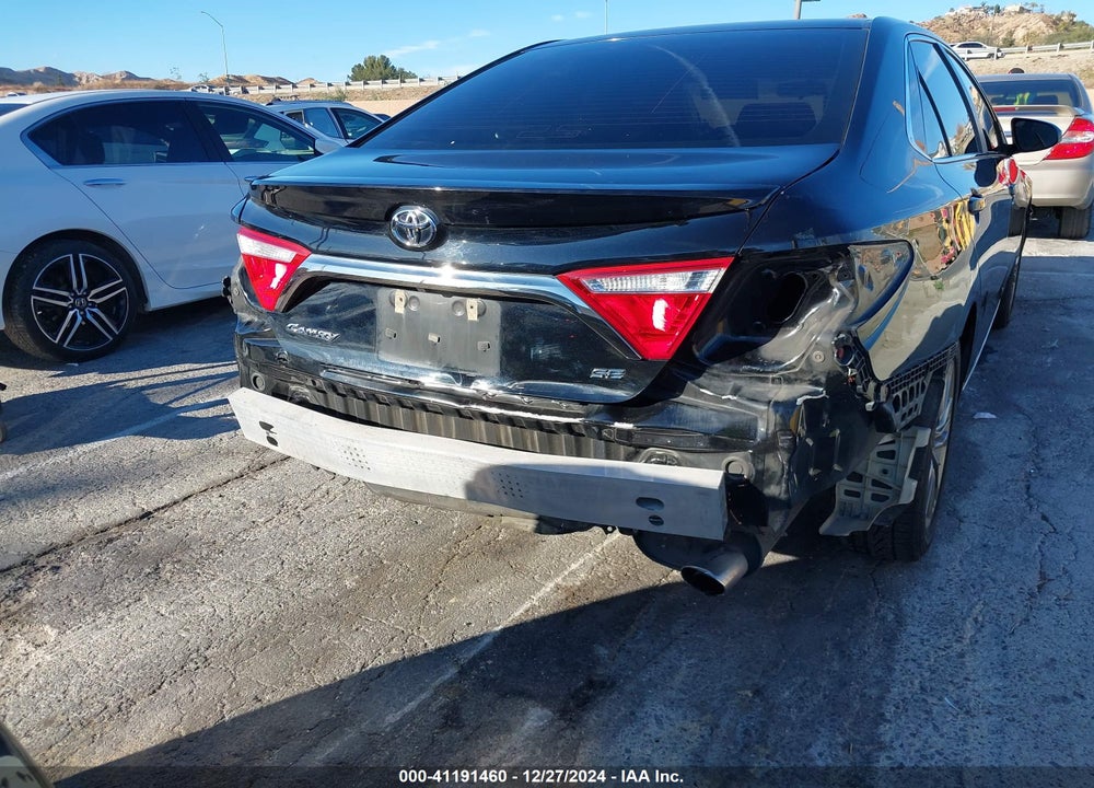 2015 TOYOTA CAMRY SE VIN: 4T1BF1FK9FU952711