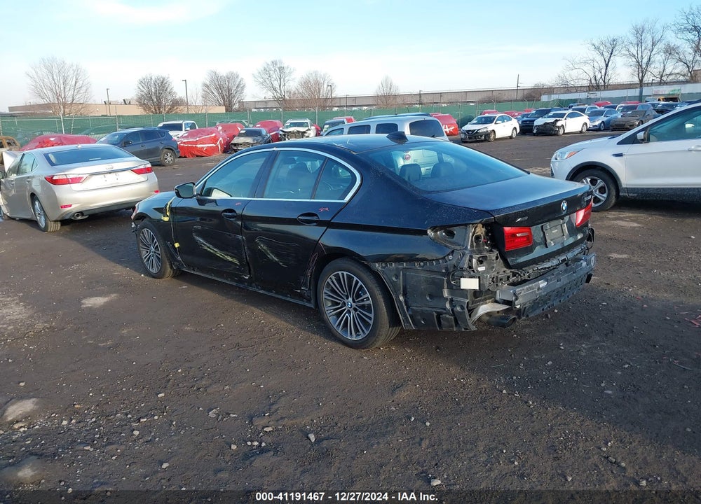 2019 BMW 530I XDRIVE VIN: WBAJA7C53KWW07038
