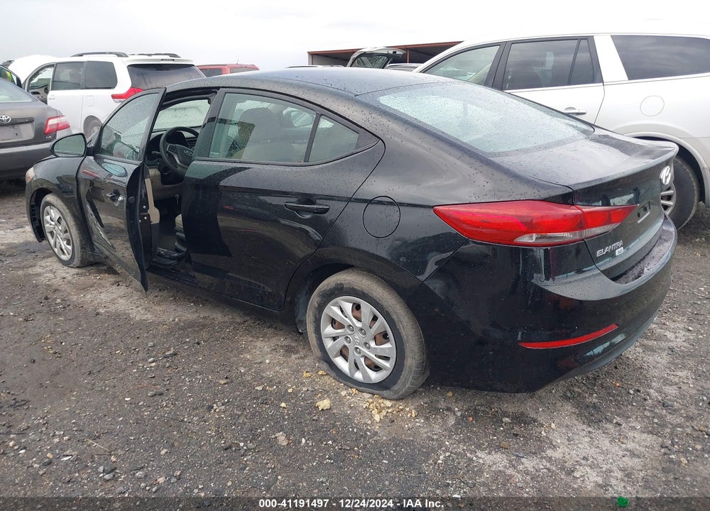 2018 HYUNDAI ELANTRA SE VIN: 5NPD74LF3JH237879