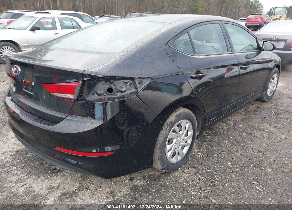 2018 HYUNDAI ELANTRA SE VIN: 5NPD74LF3JH237879