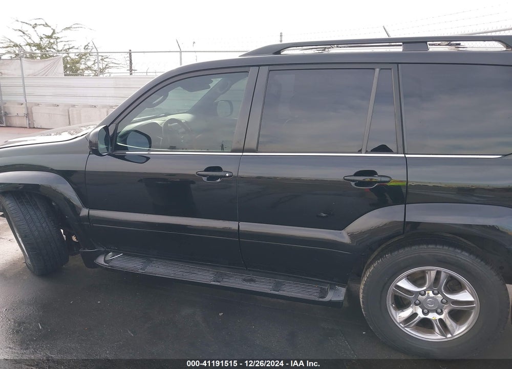 2003 LEXUS GX 470 VIN: JTJBT20X130002964
