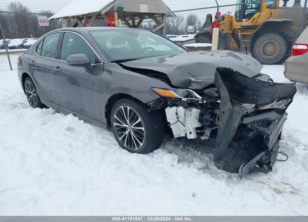 2020 TOYOTA CAMRY SE VIN: 4T1G11AK1LU954198