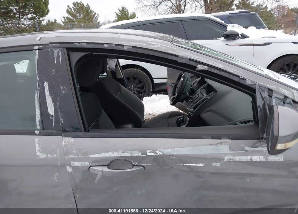 2012 FORD FOCUS SE VIN: 1FAHP3F25CL311621