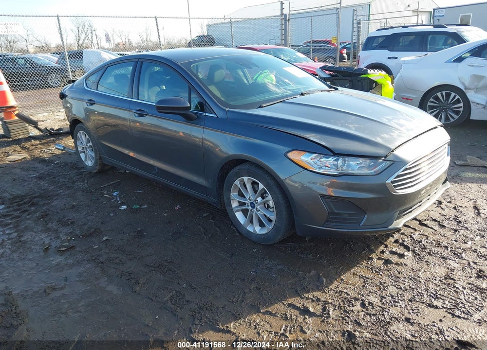 2020 FORD FUSION SE VIN: 3FA6P0HD8LR257009