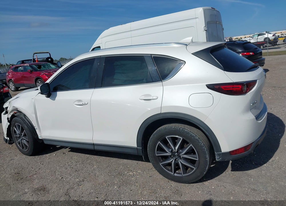 2018 MAZDA CX-5 GRAND TOURING VIN: JM3KFADM7J1444764