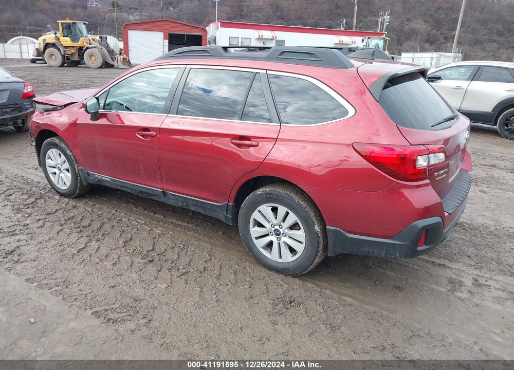 2018 SUBARU OUTBACK 2.5I PREMIUM VIN: 4S4BSACC8J3388640