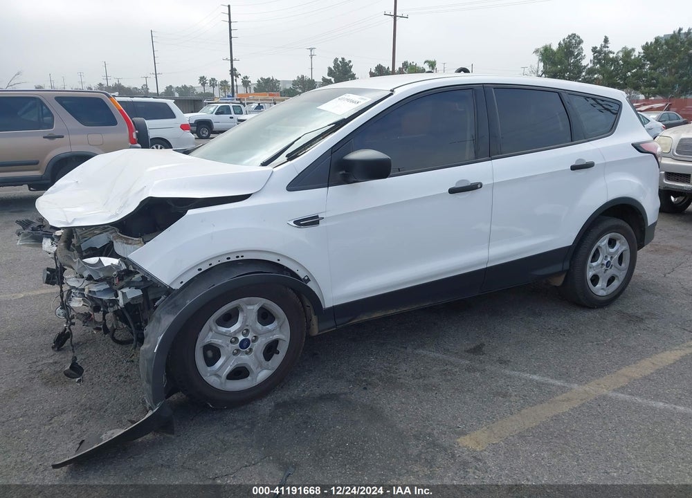 2018 FORD ESCAPE VIN: 1FMCU0F7XJUB25972