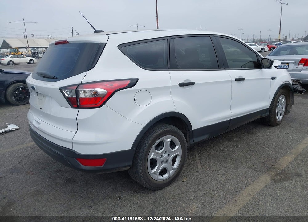2018 FORD ESCAPE VIN: 1FMCU0F7XJUB25972