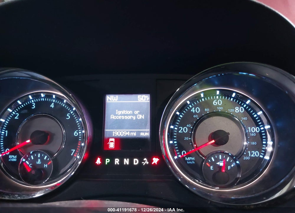2011 CHRYSLER TOWN & COUNTRY LIMITED VIN: 2A4RR6DG1BR630412